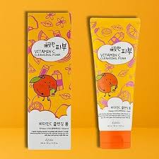 VITAMIN C CLEANSING FOAM