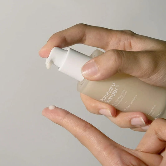 🌾 Haruharu Wonder Black Rice Hyaluronic Anti-Wrinkle Serum – Sérum antiedad hidratante