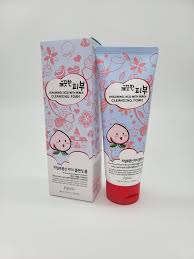 🍑 HYALURONIC ACID WITH PEACH CLEANSING FOAM
