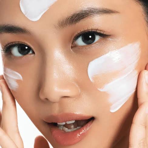 Anua Zero-Cast Moisturizing Finish Sunscreen